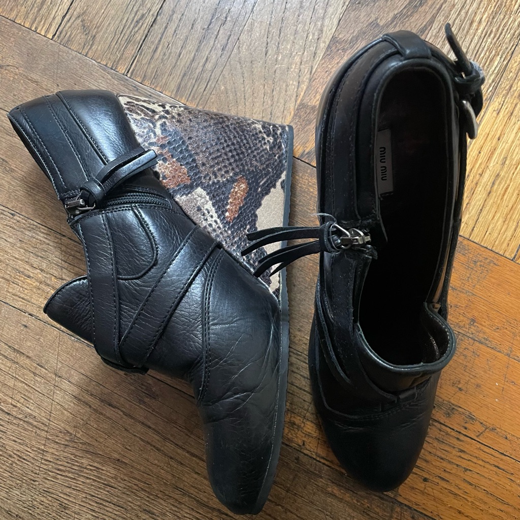 Miu Miu Black Snake Print Wedge Platform Shoes Black And Brown Size 10